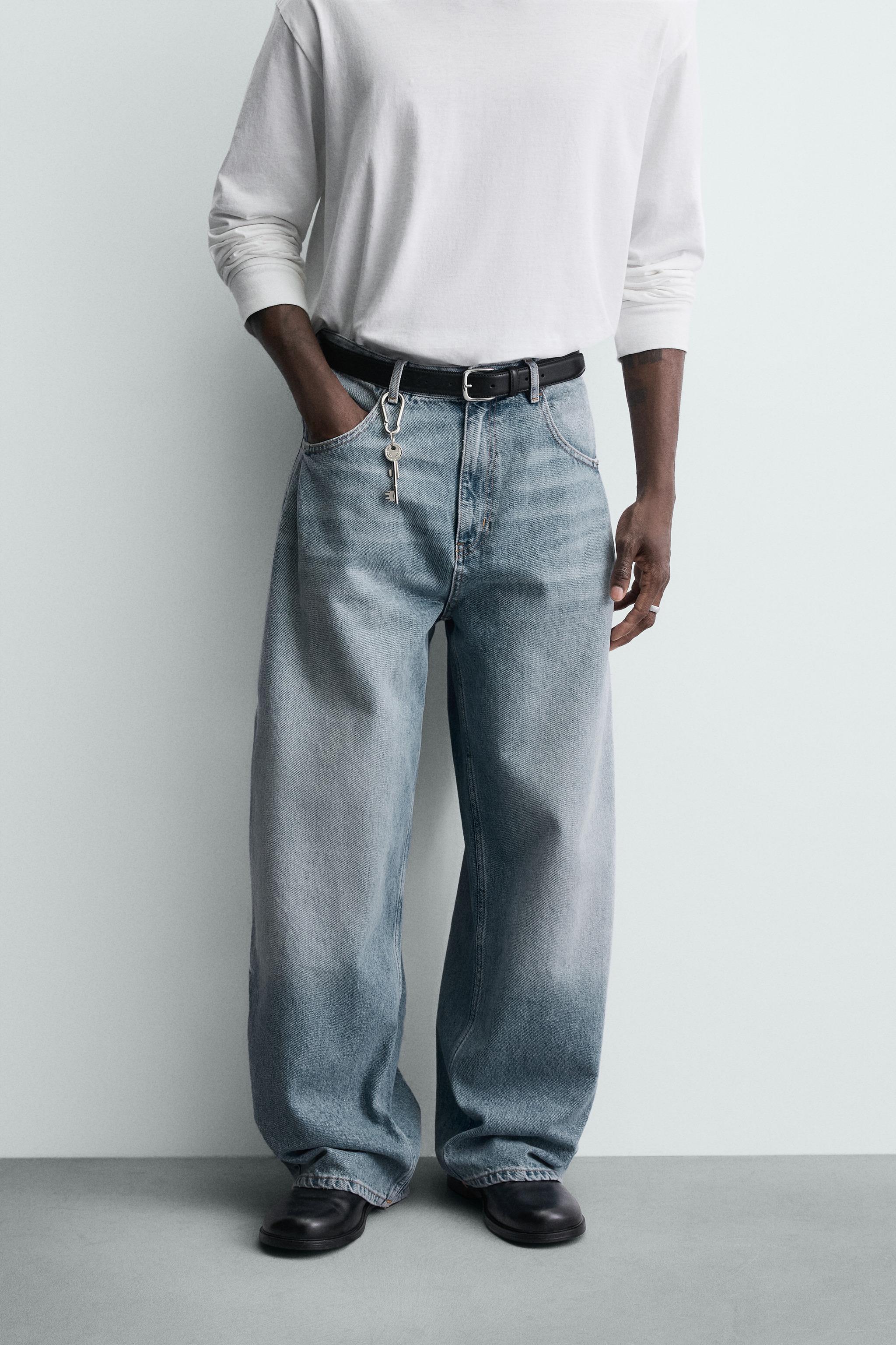 BALLOON FIT PLEATED JEANS